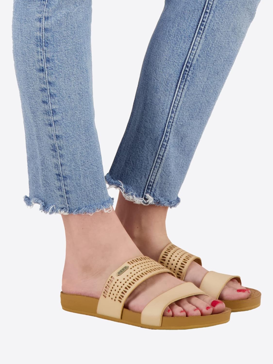 REEF Cushion Vista Perf Sandals for Women - Image 3